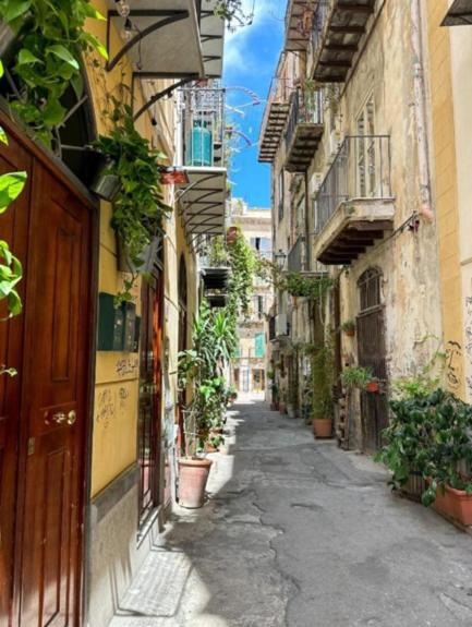 Triscele House - Corrieri Lejlighed Palermo Eksteriør billede