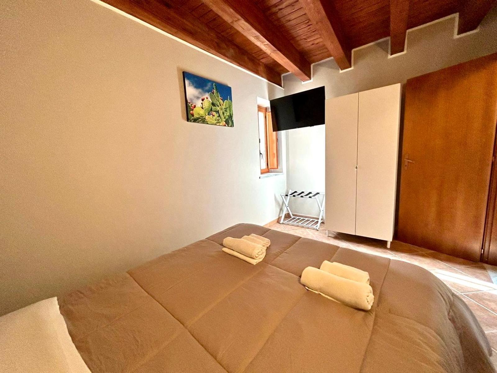 Triscele House - Corrieri Lejlighed Palermo Eksteriør billede
